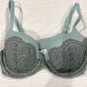 Victoria secret adjustable cross back in 36C